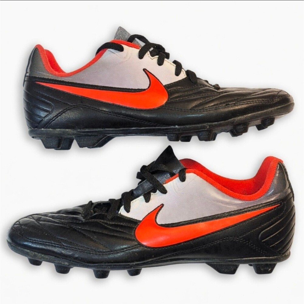 Nike Youth Soccer Cleats Sz 6Y Black Orange Swoosh FG Firm Ground Authentic VGUC